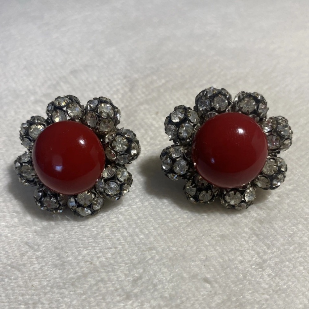 Vintage ~ VENDOME Cabochon Cluster Earrings ~ Clip On ~ Red Coral